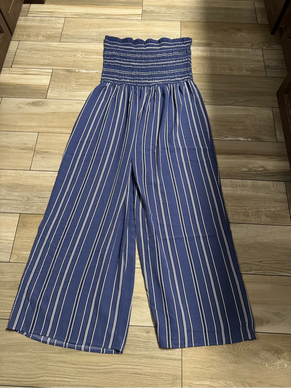 Mlle Gabrielle Smocked Waist Navy Stripe Wide-Leg Jumpsuit Pants size 3XL
